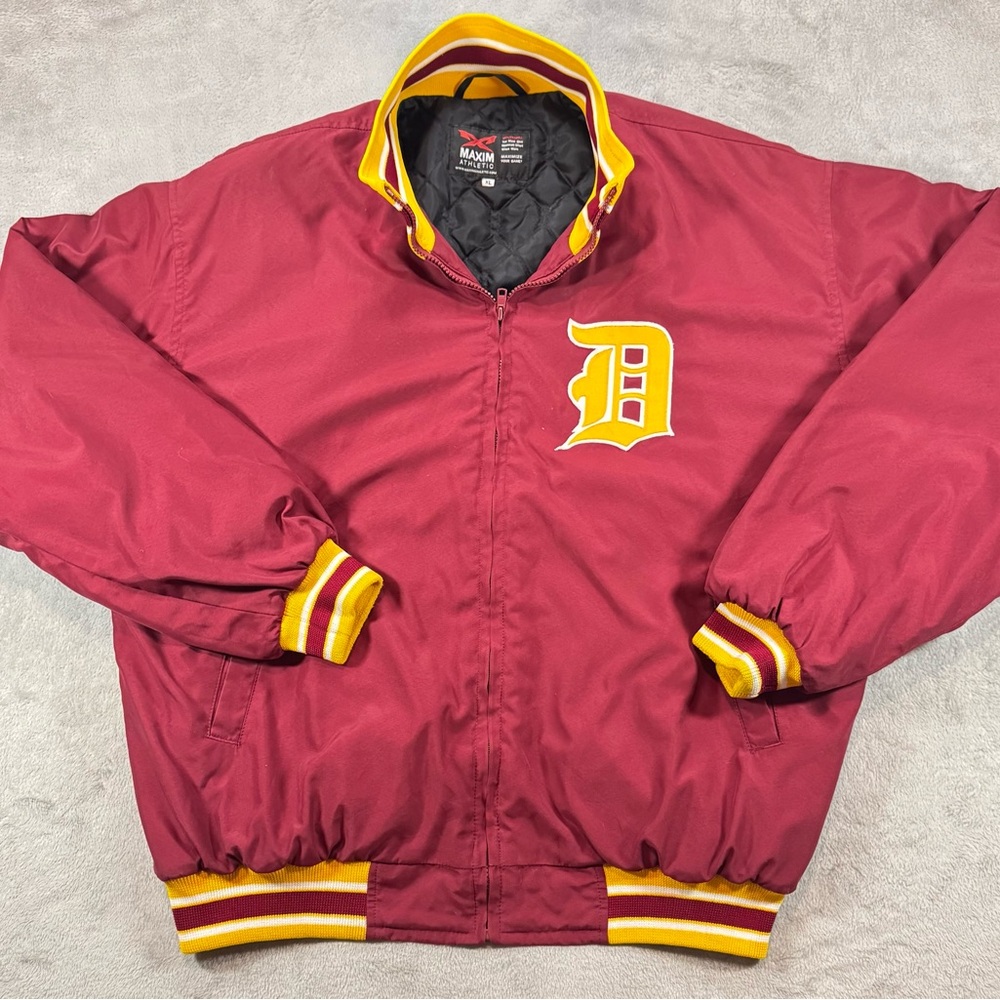 Retro Style Varsity Jacket Burgundy And Gold Trim Letter D Size XL